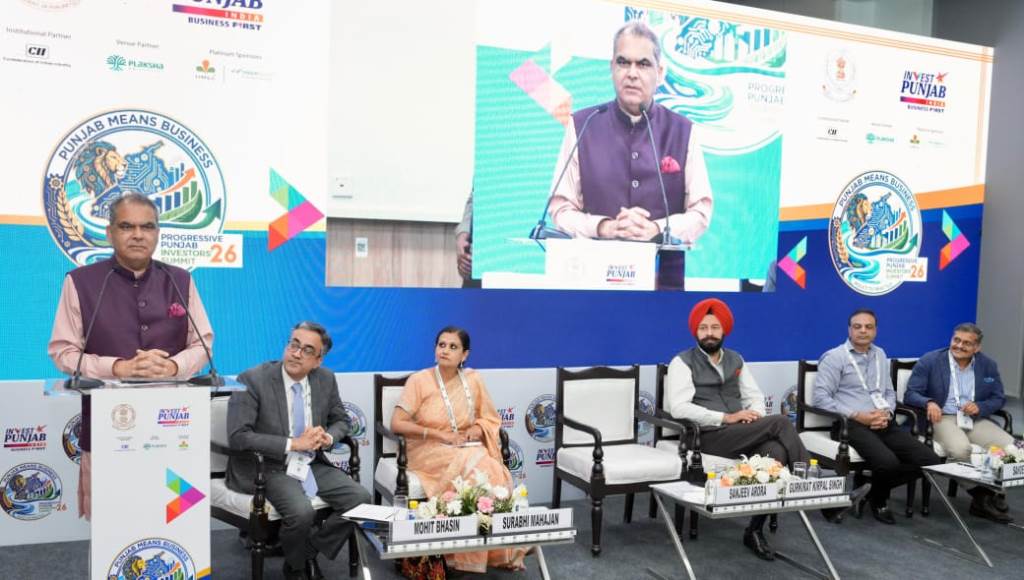 INVESTORS SUMMIT 2026 TEXTILES  APPARELS GARMENT INDUSTRY MUST FOCUS ON RD TO STAY GLOBAL LEADER CABINET MINISTER SANJEEV ARORA